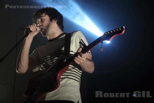THE VACCINES - 2011-03-09 - PARIS - Nouveau Casino - Justin Hayward-Young